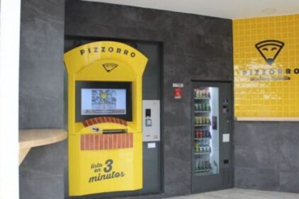 Cajero automático de pizzas recién hechas, ATM pizza