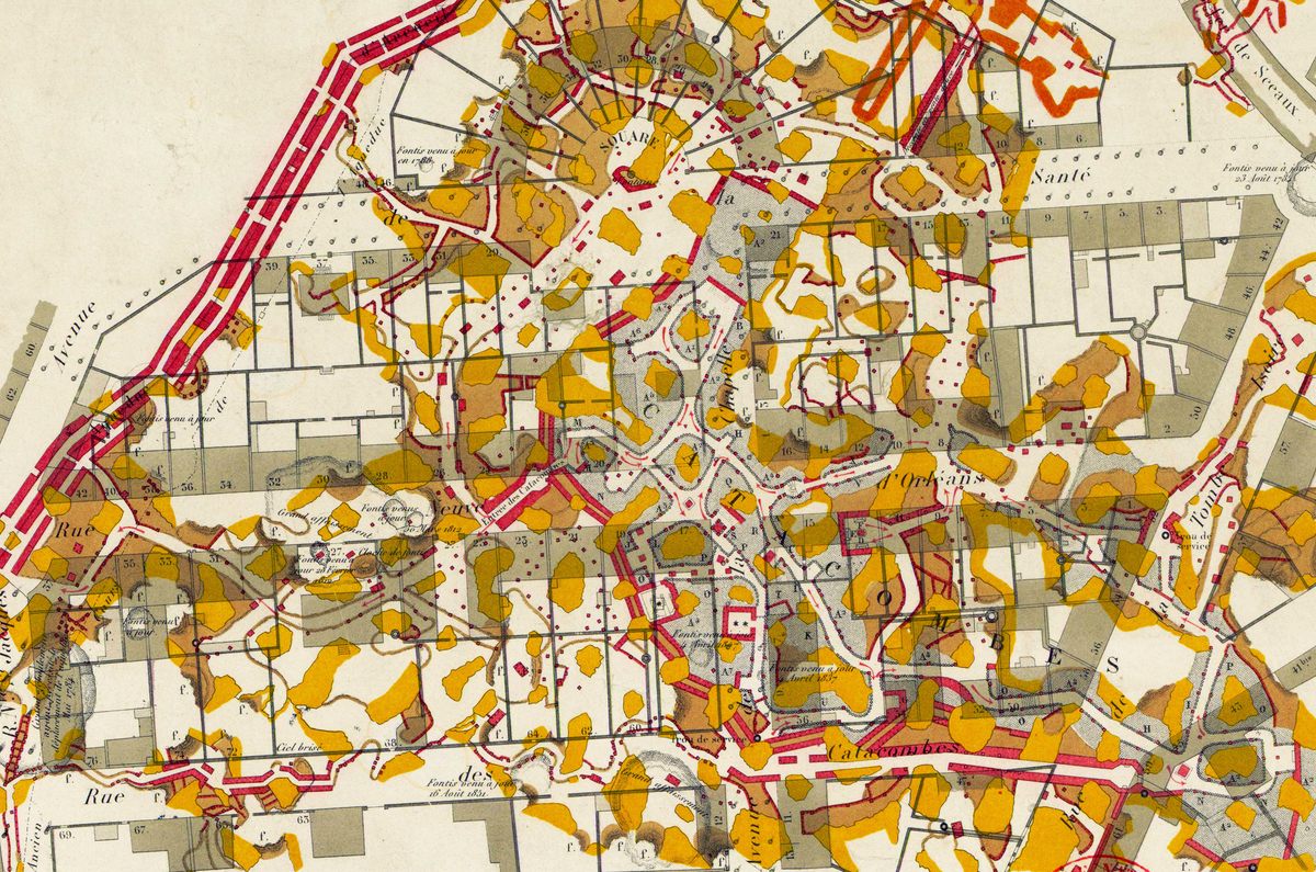 La gente busca mapas codiciados de las catacumbas de París, como mapas del tesoro.