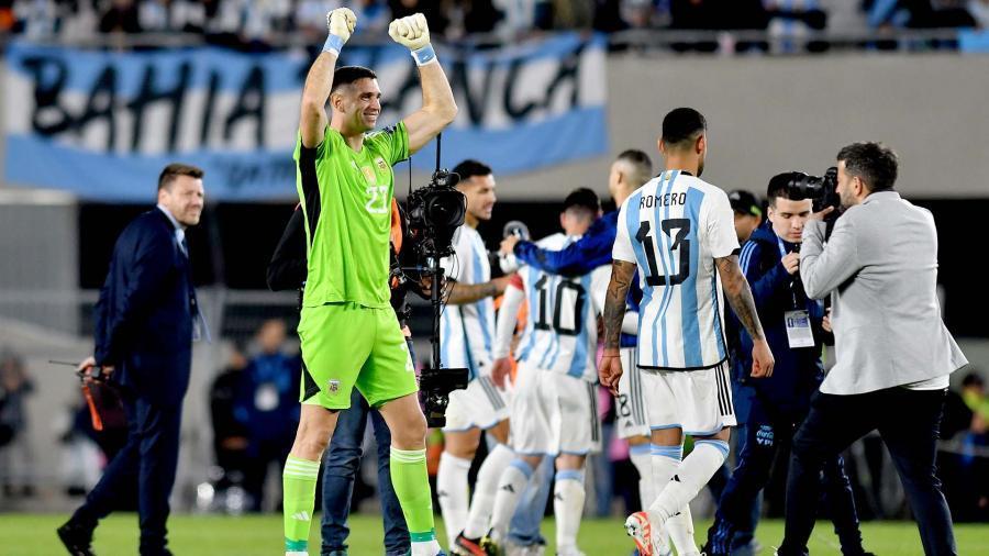 Dibu Martnez es el arquero rcord de la seleccin argentina Foto Alfredo Luna