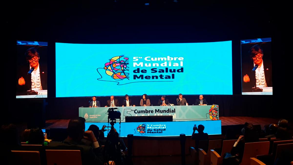 La Cumbre de Salud Mental Foto X