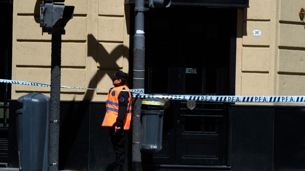 Operativo policial de seguridad por las amenazas de bomba Foto Pablo Aeli