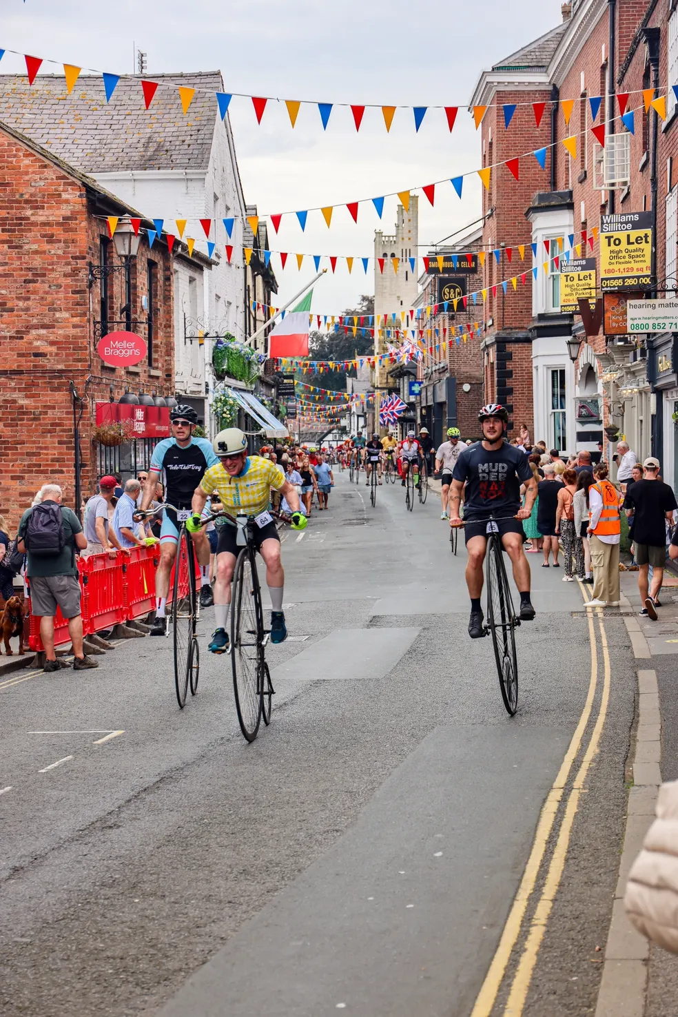 La ciudad de Knutsford es encantadora incluso cuando no es un día de disfraces victorianos.