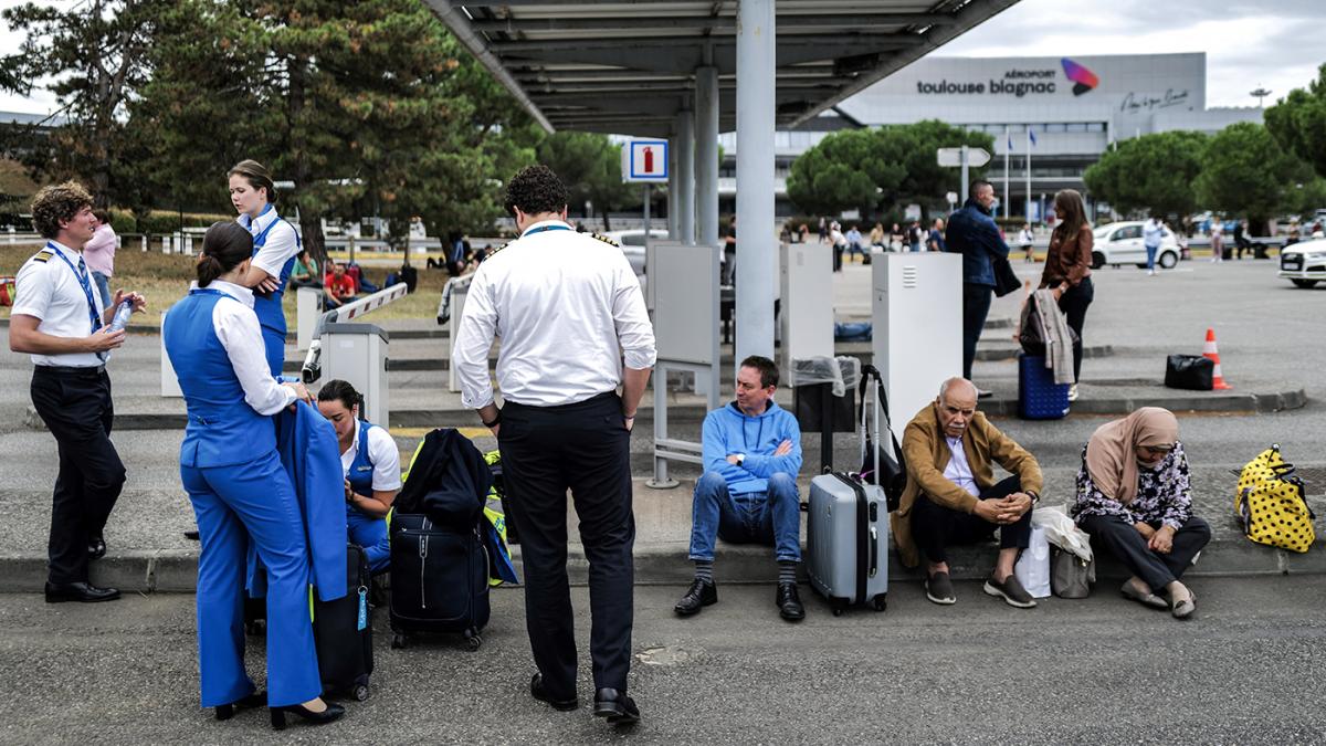 Evacuaron ocho aeropuertos y el Palacio de Versalles por amenazas de bomba Foto AFP