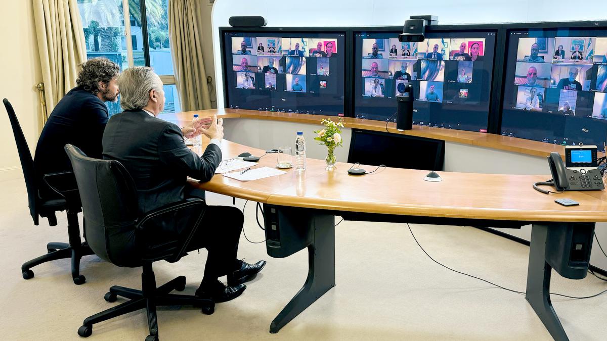 El mandatario nacional mantuvo una videoconferencia con famialiares de personas secuestradas por Hamas Foto Presidencia