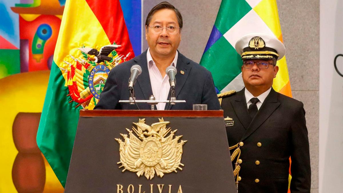 Presidente de Bolivia Luis Arce durante la firma del acuerdo Foto XLuchoXBolivia