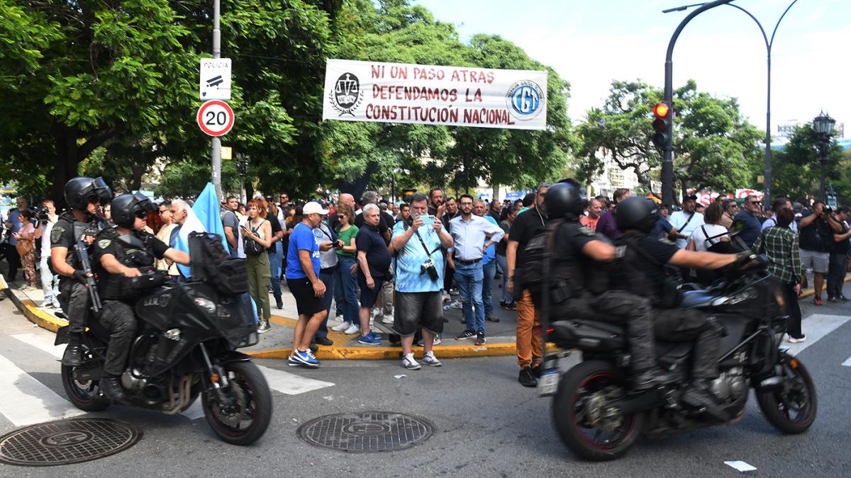 Menem pidi tomar conciencia que hubo una fuerza que gan y quiere instrumentar lo que dijo que iba a hacer Foto Daniel Davobe 