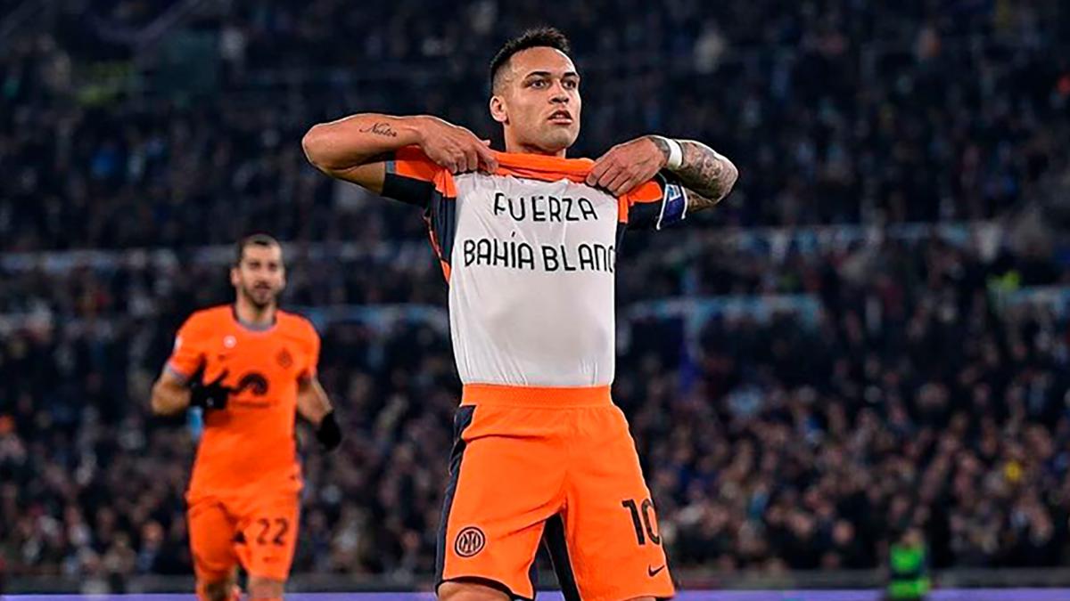 El da despus del temporal Martnez convirti un gol frente a Lazio se levant la camiseta y mostr una leyenda que deca fuerza Baha Blanca Foto IG lautaromartinez