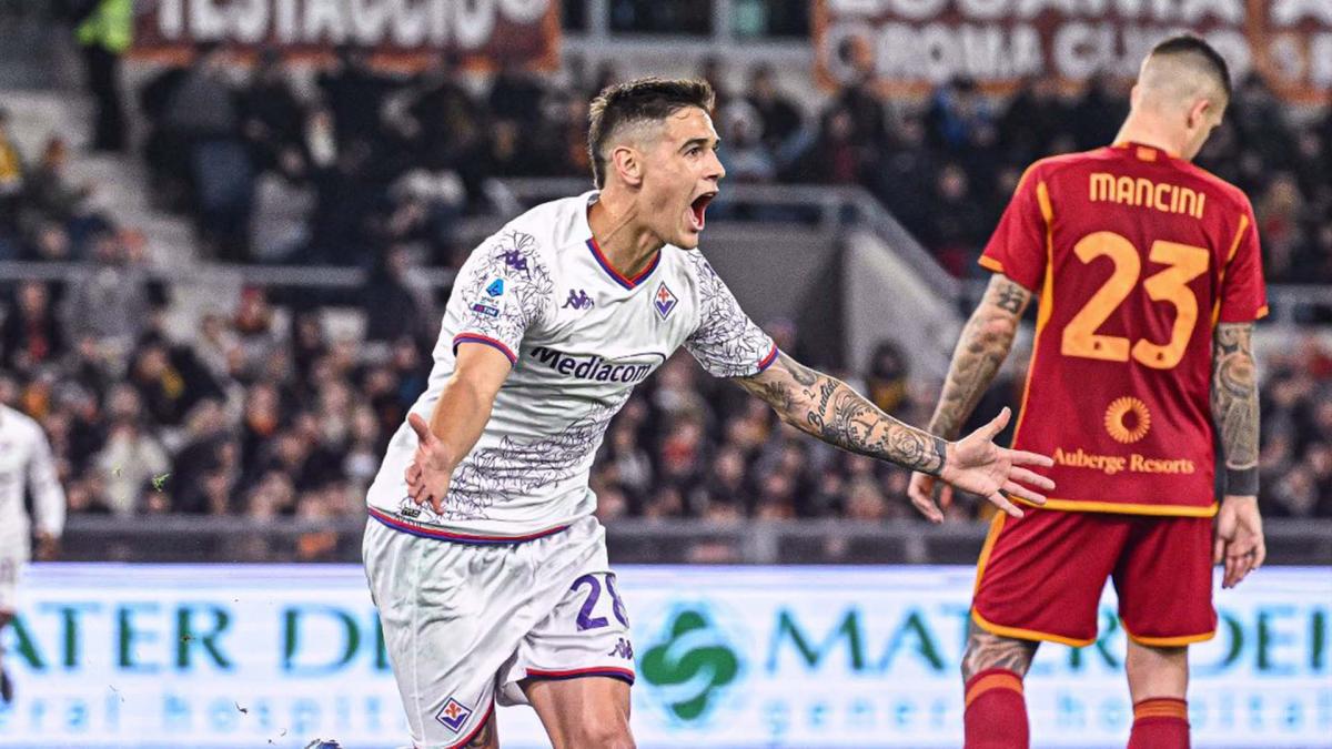 Lucas Martnez Quarta festeja el gol de Fiorentina Foto X acffiorentina