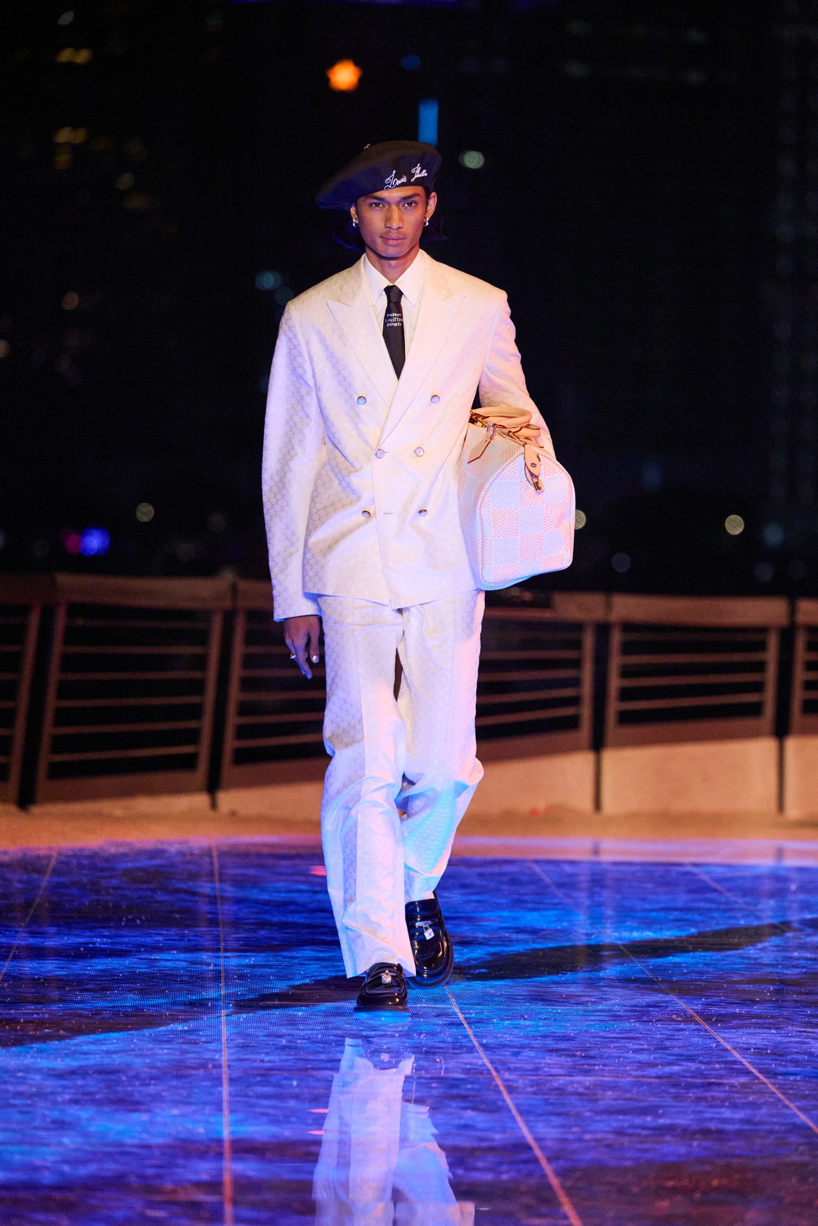 Surf's Up, el segundo desfile de Pharrell Williams para Louis Vuitton