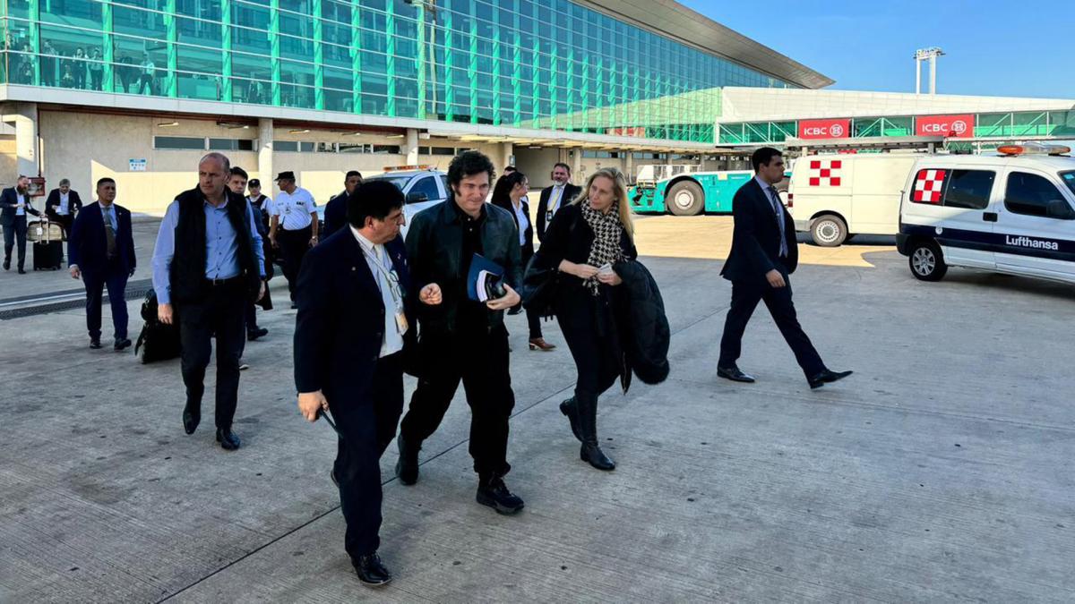 Milei parti a las 1821 desde Ezeiza Foto prensa Presidencia 