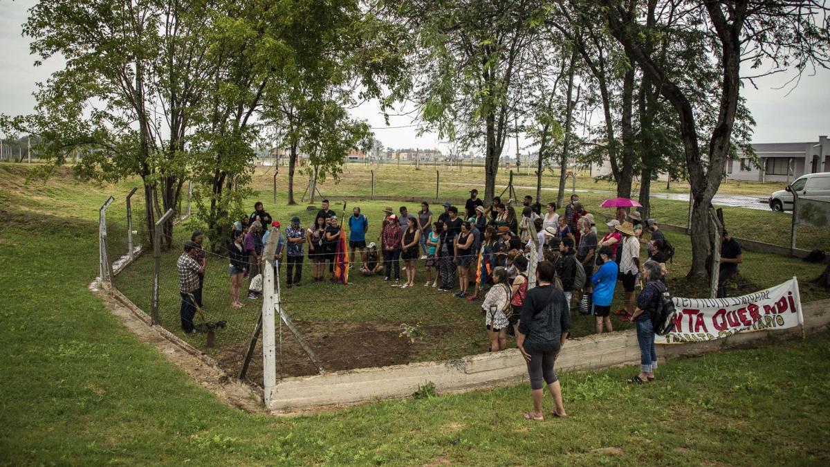 Entre julio y diciembre de 2021 lograron el entierro en su territorio de los restos recuperados Foto Gentileza de Leo Crovetto