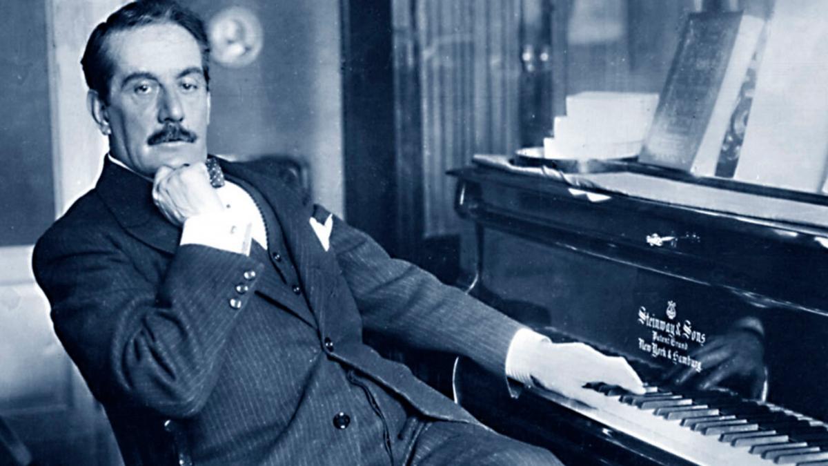 Giacomo Puccini muri el 29 de noviembre de 1924 a los 65 aos