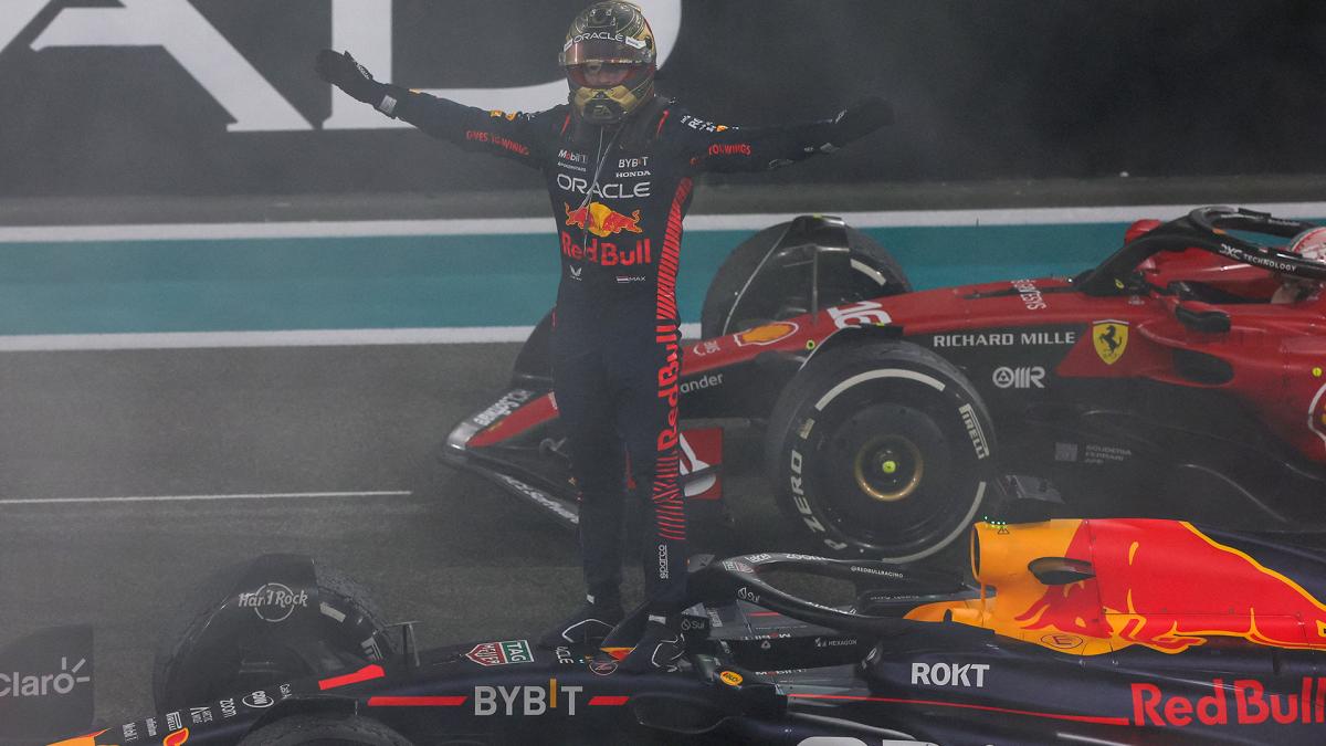 Max Verstappen y su Red Bull Foto AFP