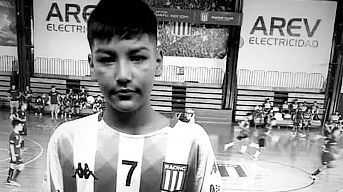 El adolescente asesinado por un exconvicto tras una discusin entre dos mujeres jugaba al ftbol en las inferiores de Racing Foto IGfutsalracingafa