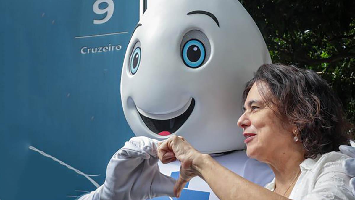 Nisia Trindade ministra de Salud de Brasil Foto X nisia_trindade