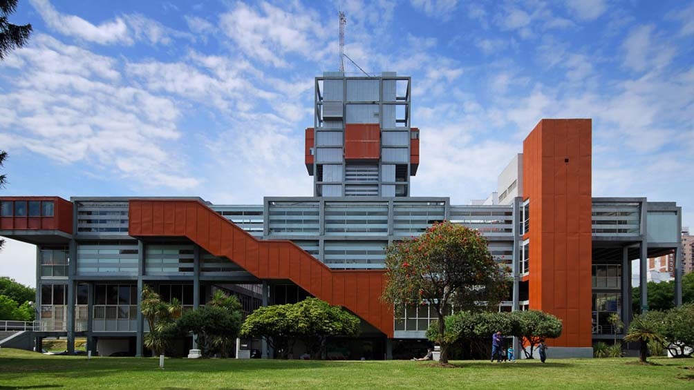 El Hospital Durand es uno de los centros habilitados Foto archivo