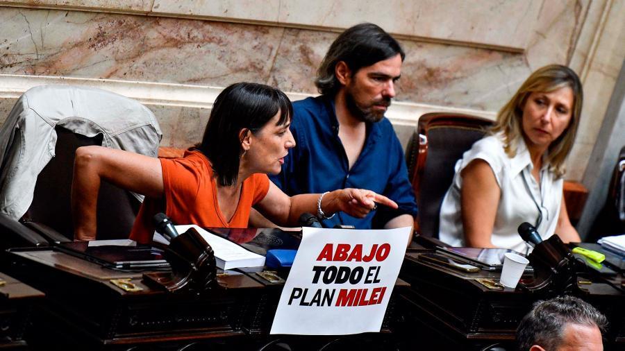 Del Pla Del Cao y Bregmanen la Cmara de Diputados Foto Eliana Obregn