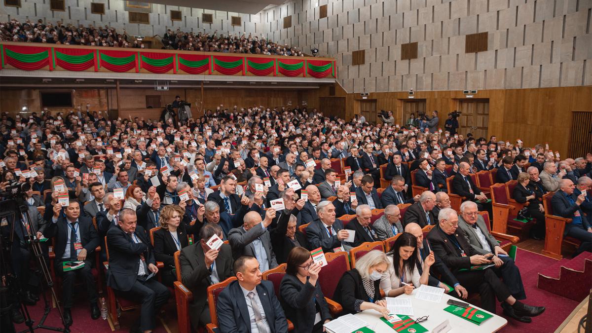 Legisladores participan de la sesin en la que se realiz el pedido a Rusia Foto AFP