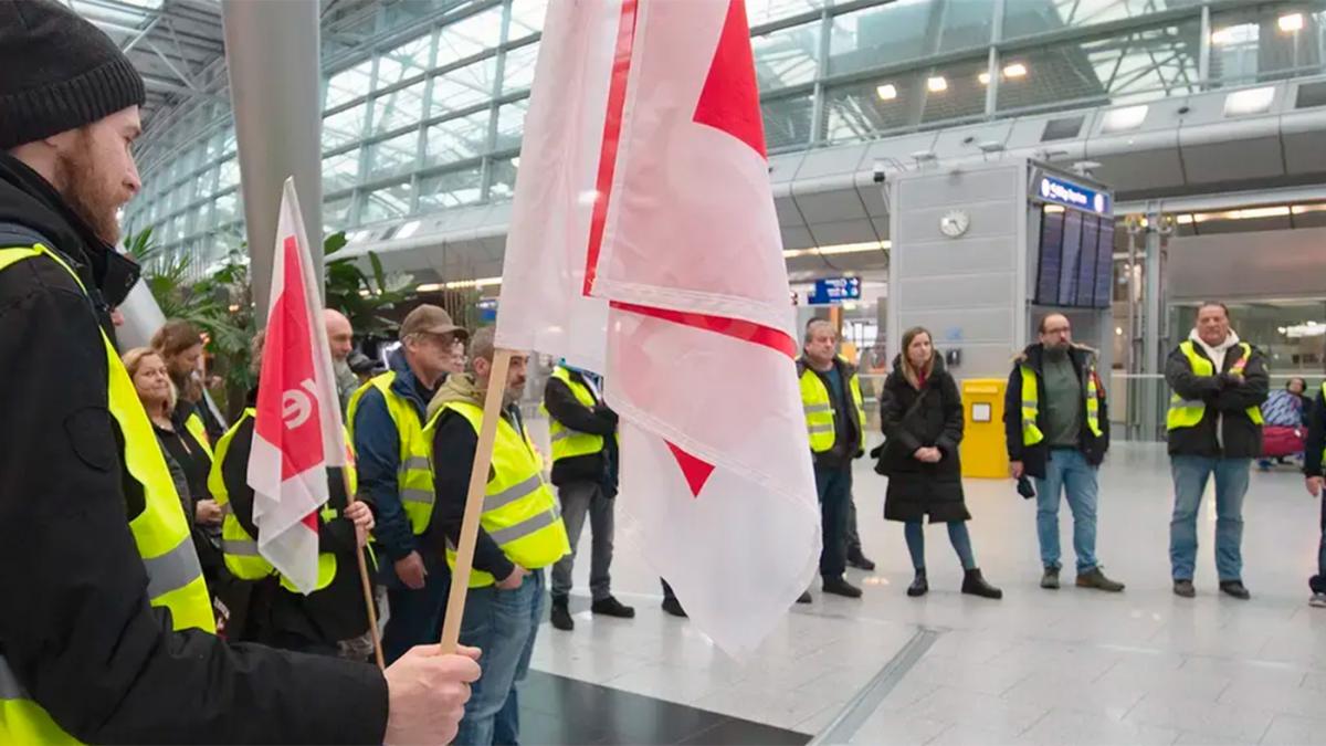 Los sindicatos anuncian ms medidas de fuerza en los aeropuertos de Alemania Foto X