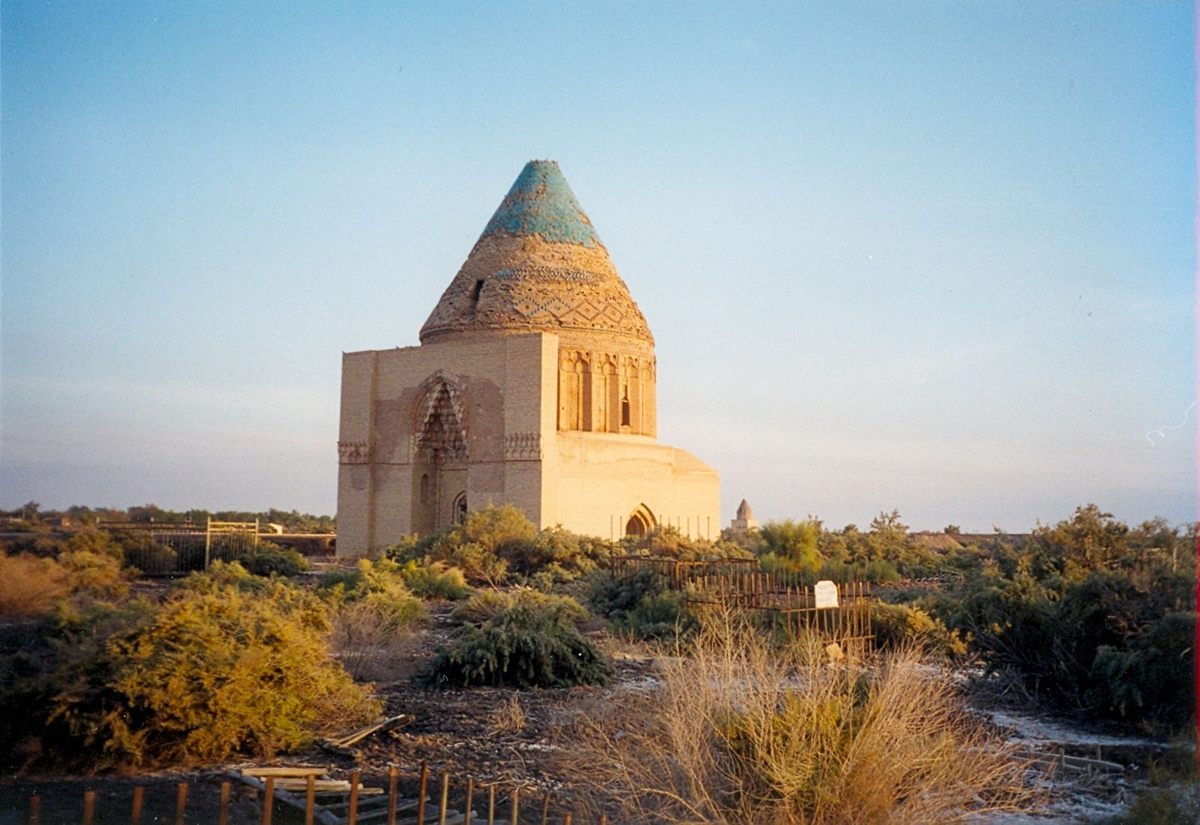 Un mausoleo en Konye-Urgench. 