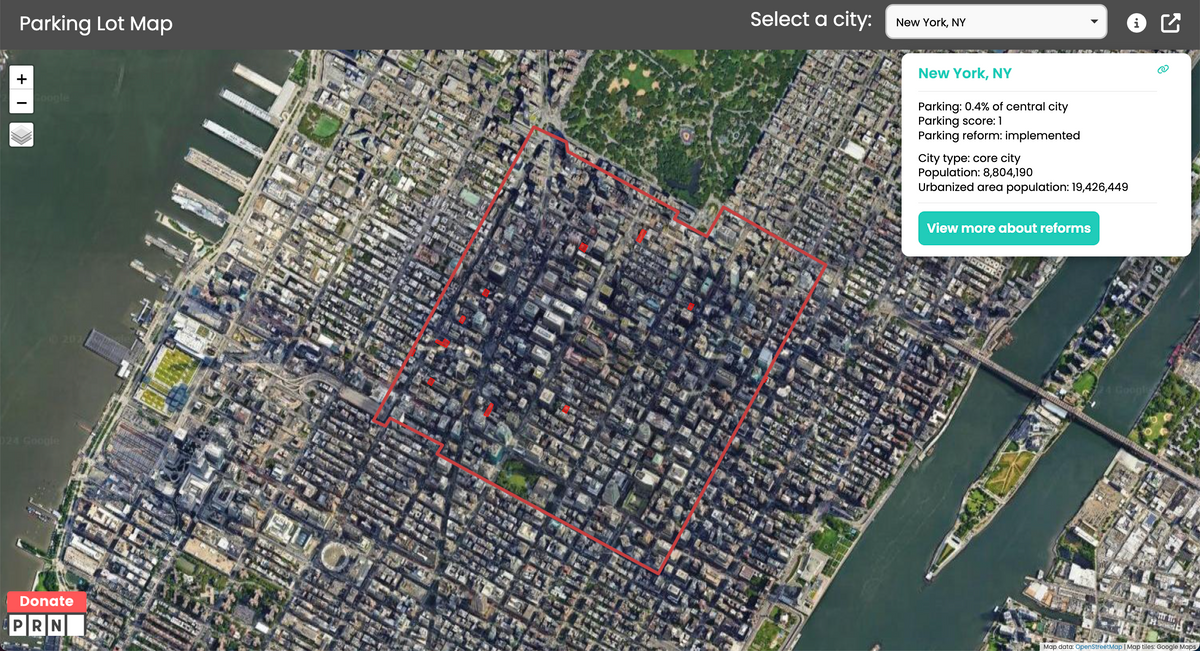 Como ciudad transitable, el centro de Nueva York tiene sólo el 0,4 por ciento dedicado al espacio de estacionamiento. 