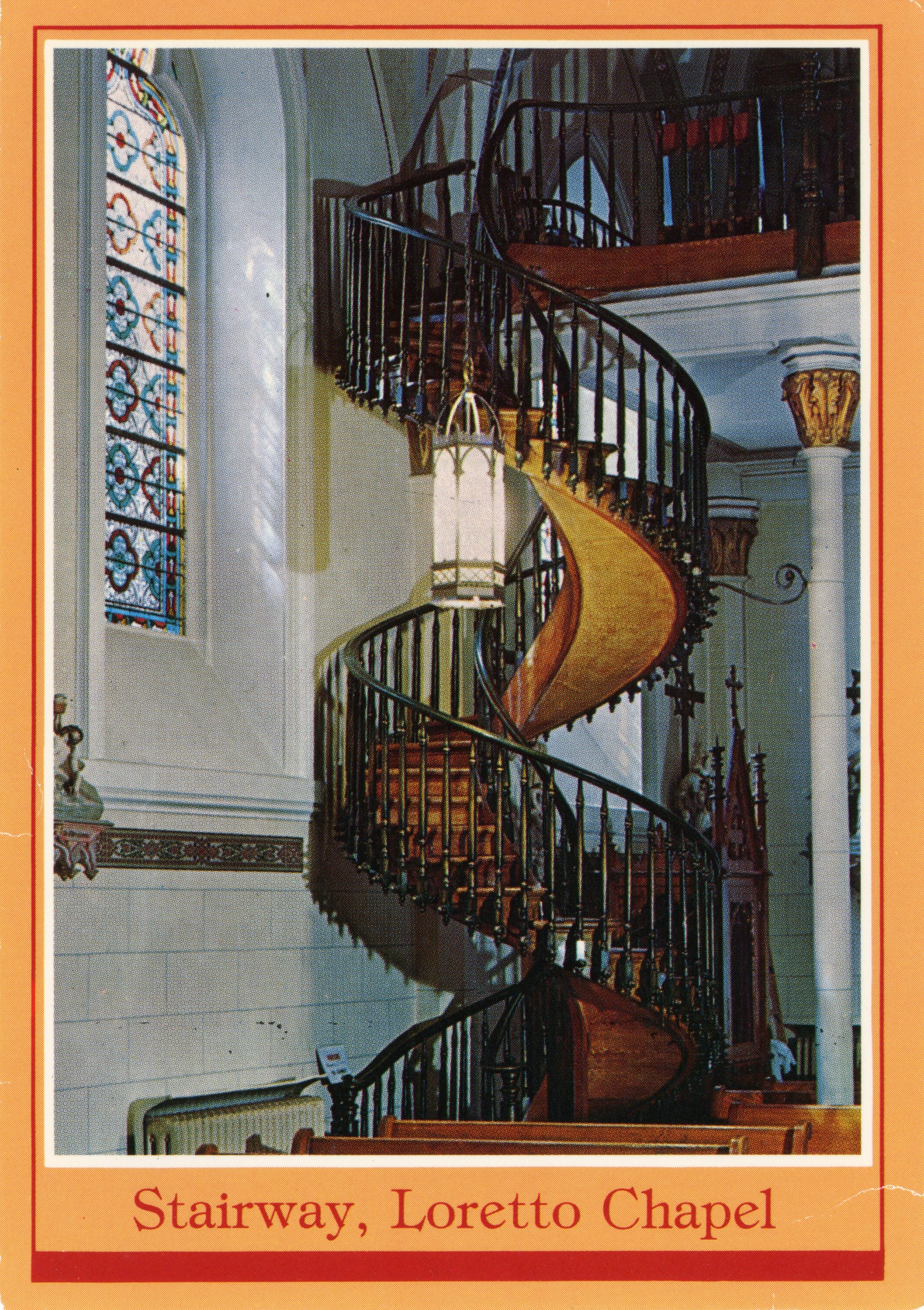 Postal de archivo de la Escalera de Loretto.