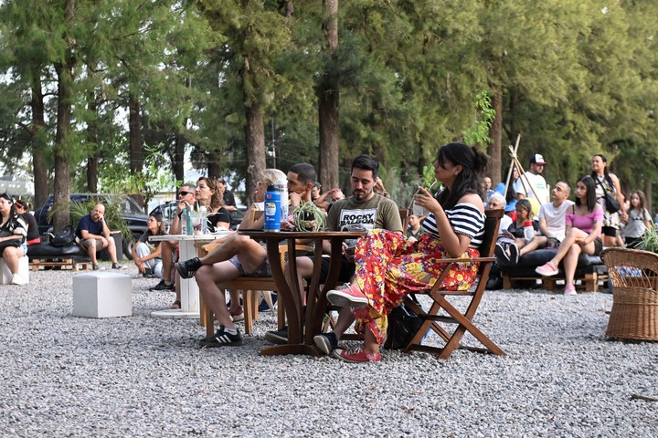 De la oferta gastronómica del evento participan emprendedores malvinenses. 