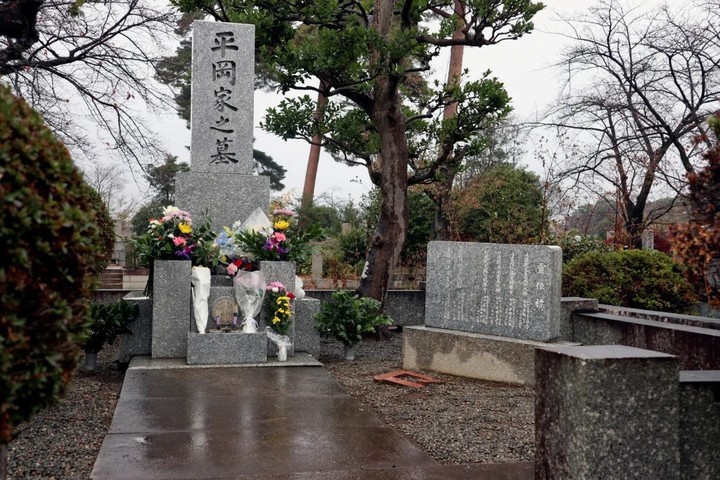 La tumba del escritor japonés Yukio Mishima.