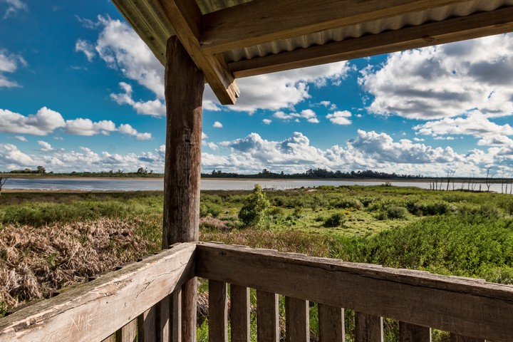 Miramar de Ansenuza enamora a los viajeros con su laguna salada y su propuesta de bienestar y relajación. Foto: Pablo Rodríguez Merkel.