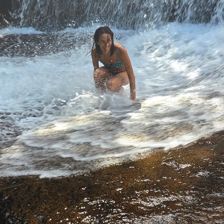 Las vacaciones de Juana Viale. Fotos: Instagram.