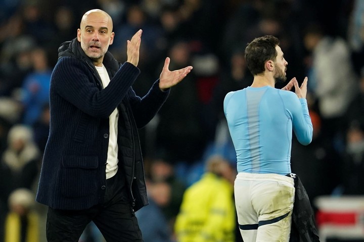 Manchester City accedió a los playoffs de la Champions League gracias a su victoria ante Brujas en la última fecha de la fase de liga. Foto: Dave Thompson / AP.