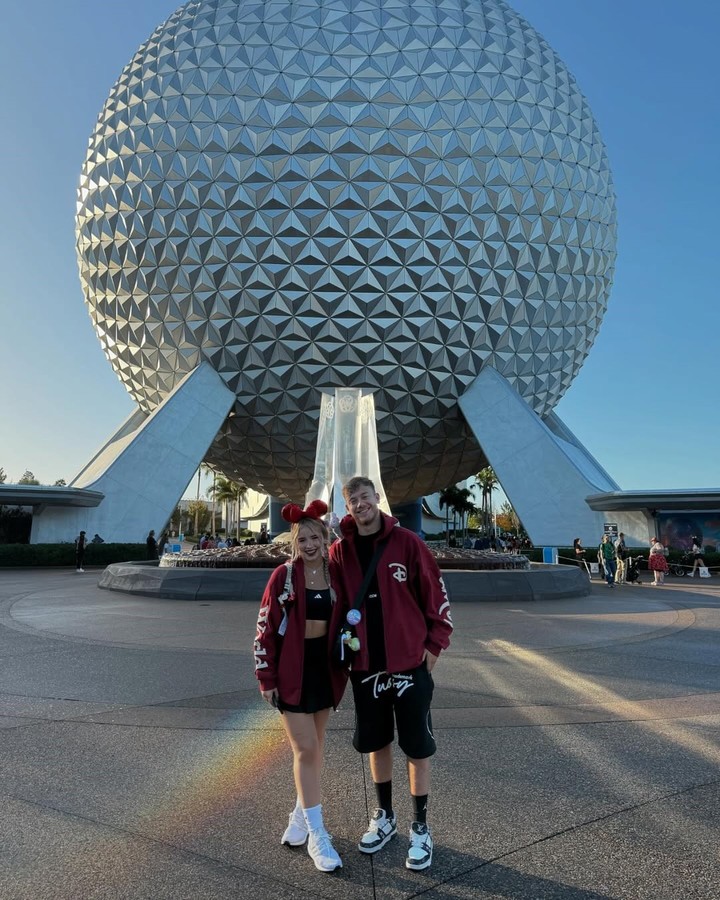 Las fotos de Coty y Nacho en Disney. Foto: Instagram