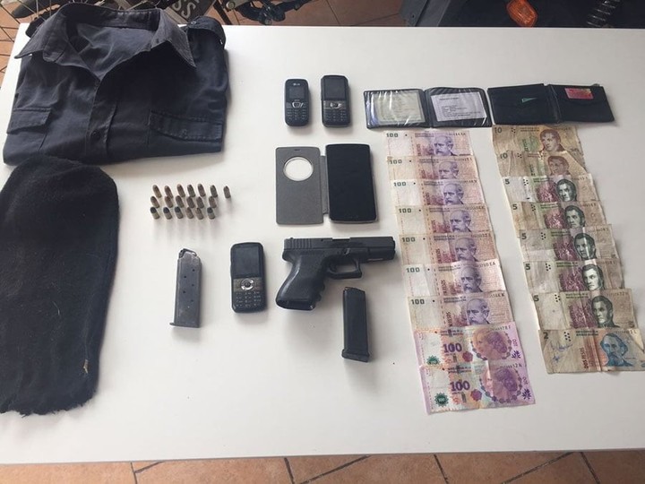 En 2008, seis días después de salir en libertad, Ghirardi y un cómplice asaltaron a dos custodios de una empresa de seguridad y mataron a uno de ellos.