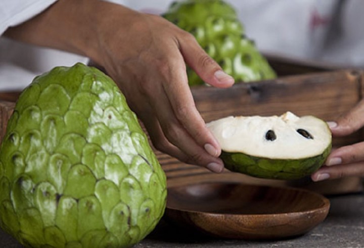 Cómo se debe consumir la chirimoya para aprovechar sus beneficios para la salud.