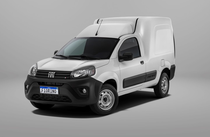 El Fiat Fiorino fue renovado en 2022. Es el furgón más económico del país.
