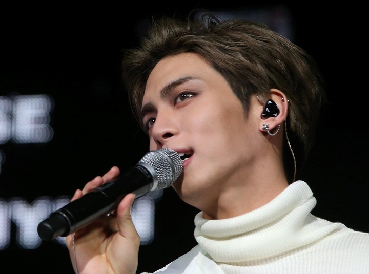 Jonghyun tenía 27 años cuando murió en un hospital de Corea del Sur. Foto: EFE