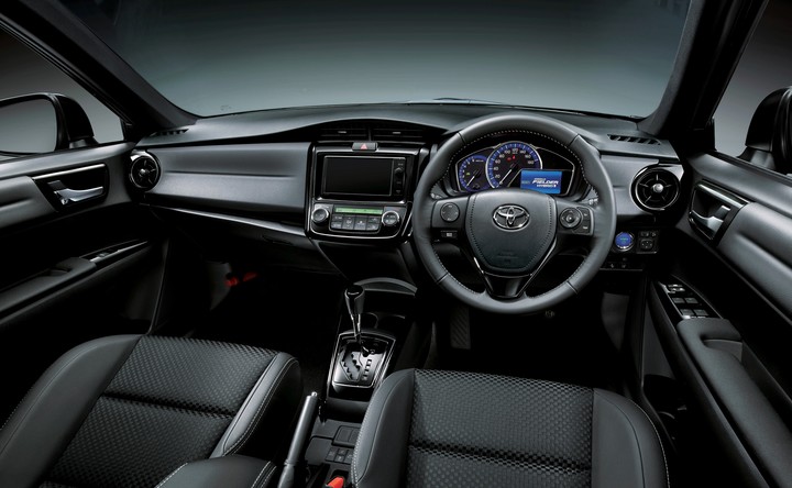 Interior de los Toyota Corolla Axio y Fielder.