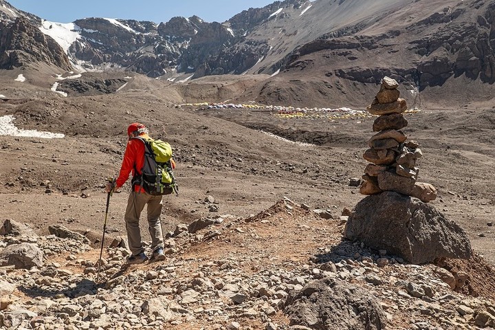 Carlos Soria logró llegar a la cima de diez de las catorce montañas más altas del mundo. Foto: (Instagram) @yosuboconcarlossoria 