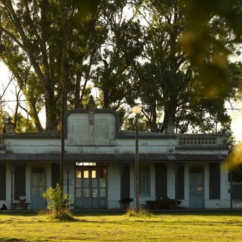 El pueblo secreto cerca de Buenos Aires con batallas históricas y símbolos masónicos ocultos