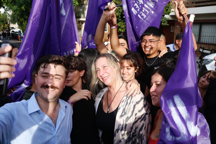 Karina Milei. En una nueva jornada de afiliación de LLA en la Ciudad. Foto:  Francisco Loureiro.