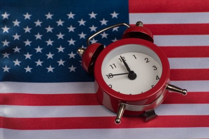 El reloj de Estados Unidos se modifica dos veces al año. Foto: Freepik.