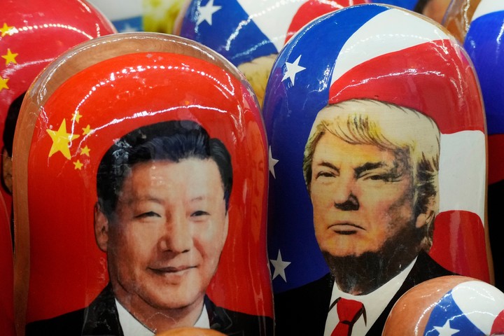 Crece la tensión entre China y Estados Unidos por los aranceles. Foto: AP.