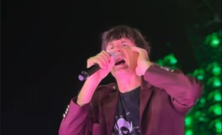 Ciro Martínez, durante la presentación de Los Piojos en el Cosquín Rock. Foto: Captura video.