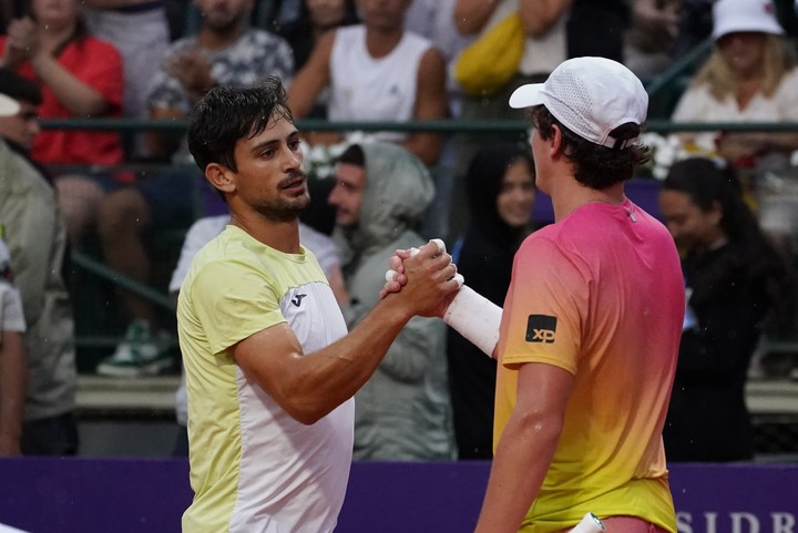 Fonseca se tomó revancha tras perder con Navone en los cuartos de final del ATP 500 de Río de Janeiro 2024. Foto:  Emmanuel Fernández/Clarín - FTP CLARIN EMA03062_1.JPG Z EFernandz Efernandez