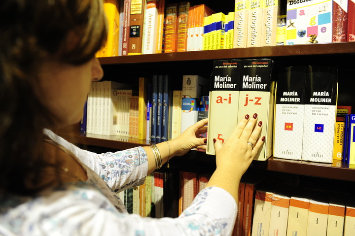 Diccionario María Moliner. Foto: Nestor Sieira / Archivo Clarín.