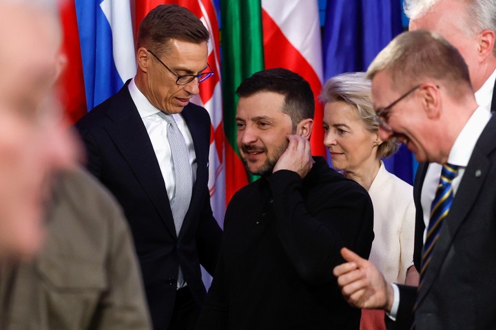 Volodimir Zelenski con líderes europeos en Kiev. Foto EFE