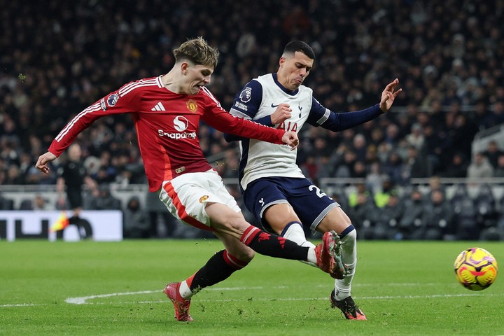 Alejandro Garnacho ante Tottenham. (REUTER) 