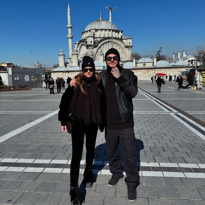 Mauro Icardi y la China Suárez, en Turquía. Foto: Instagram.