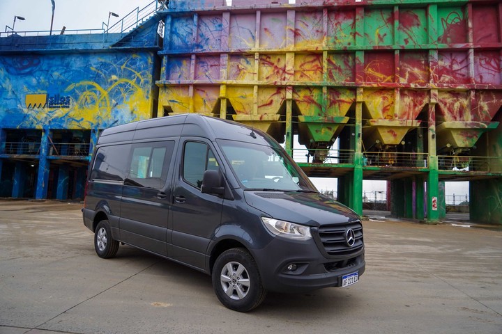 Mercedes-Benz Sprinter, de fabricación nacional. Foto: Mario Quinteros