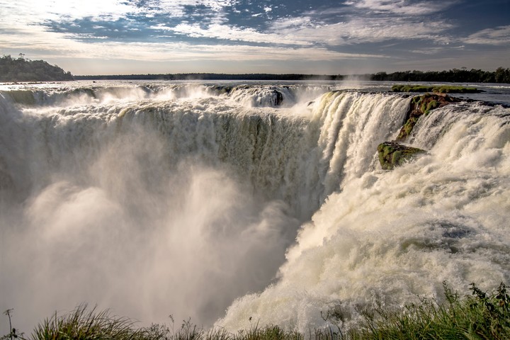 Cataratas del Iguazú, en Misiones. Y su potente Garganta del Diablo./ Foto: Shutterstock.